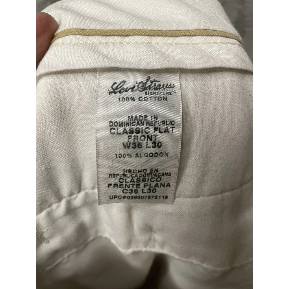 Levi Strauss Men's 36x30 Classic Flat‎ Front Pants Khaki